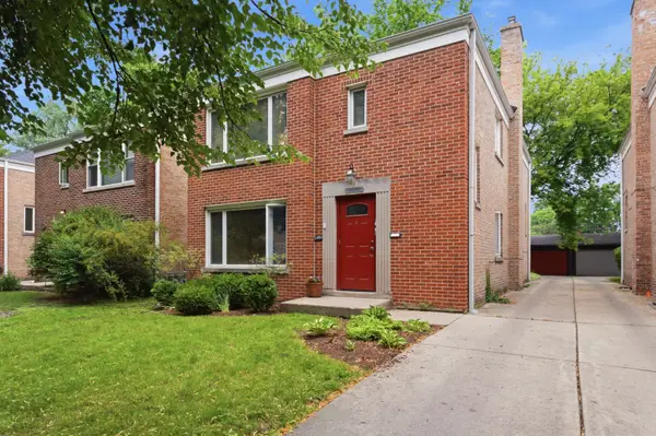 2311 Brown Avenue, Evanston, IL 60201