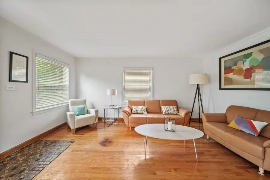 5041 N New England Avenue, Chicago, IL 60656 - #3