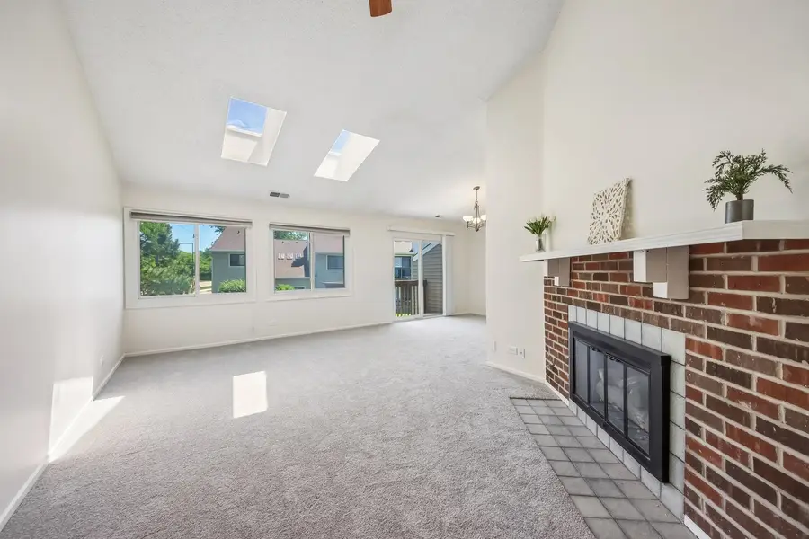 124 W Morningside Lane #124, Buffalo Grove, IL 60089 - #2