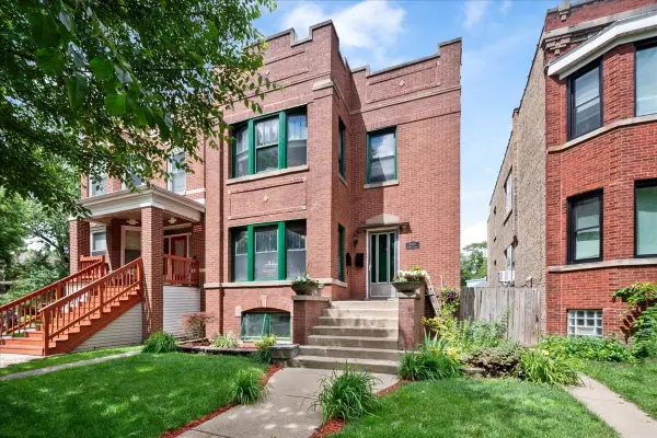 Address Withheld By Seller, Chicago, IL 60641