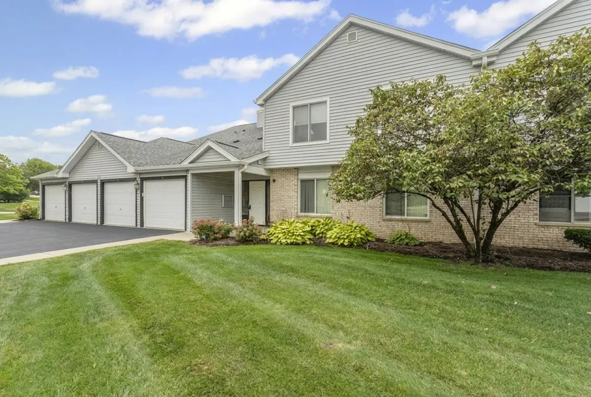 7050 Brighton Court #203, Woodridge, IL 60517 - #1