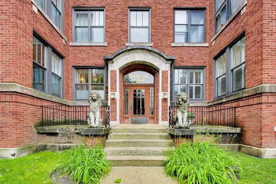 4428 N Malden Street #3N, Chicago, IL 60640 - #2
