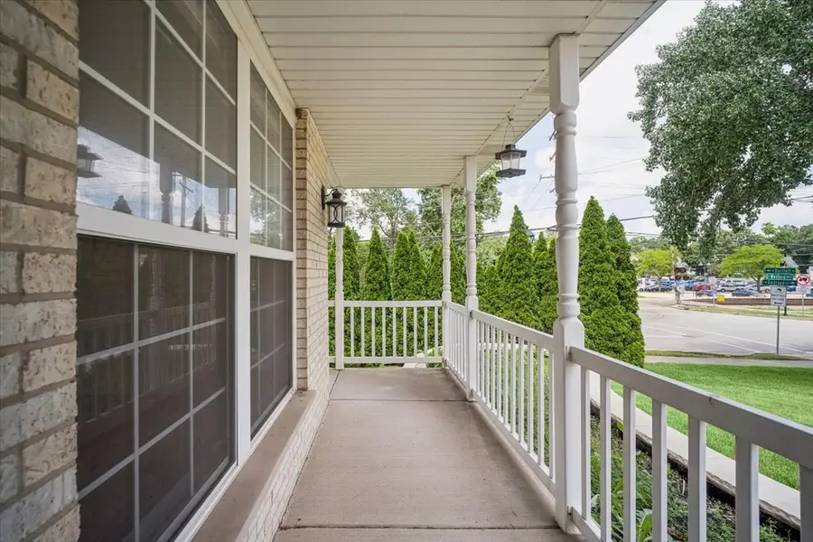 206 S Western Avenue, Bartlett, IL 60103 - #3