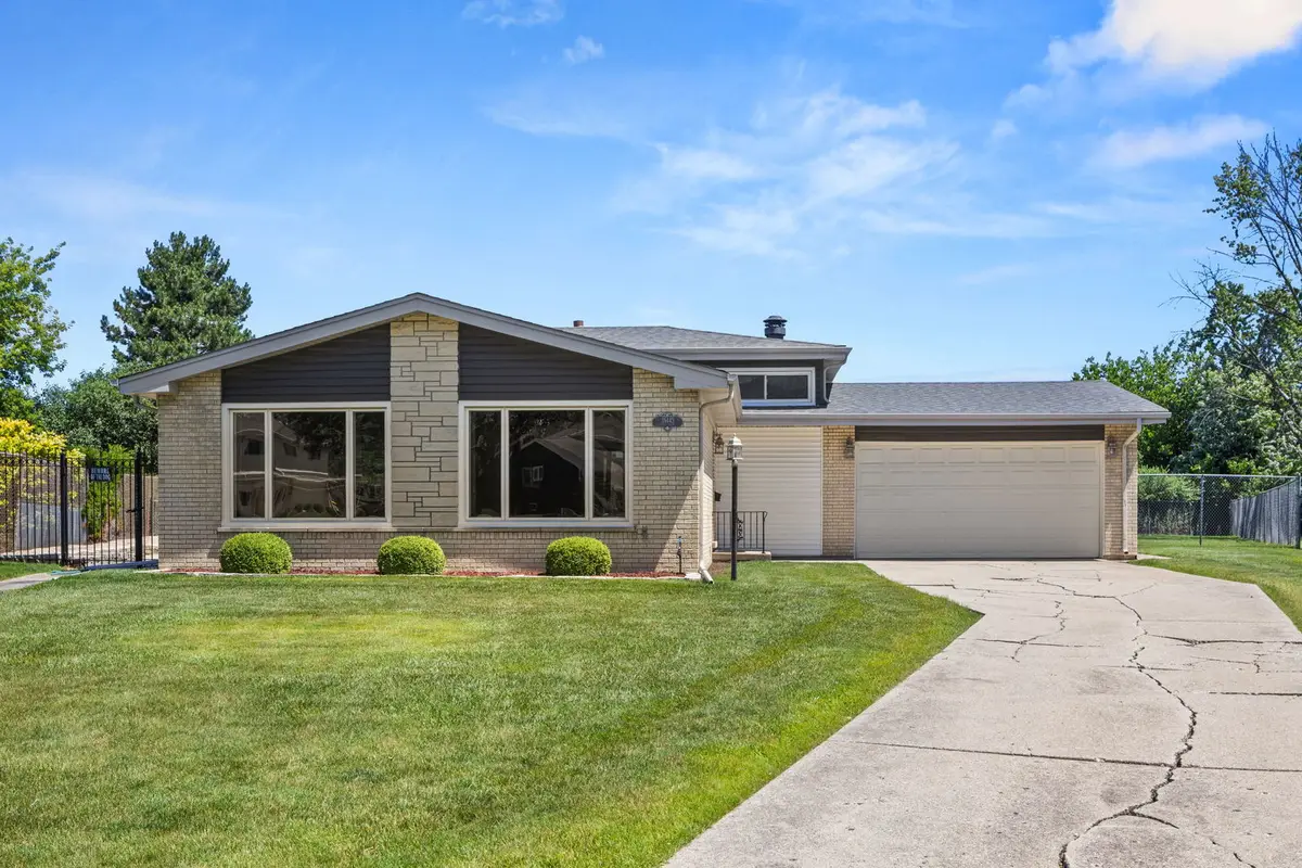 3N445 Jill Court, Elmhurst, IL 60126 - #1