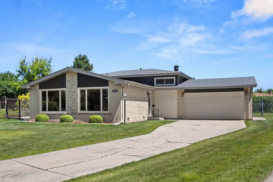 3N445 Jill Court, Elmhurst, IL 60126 - #2