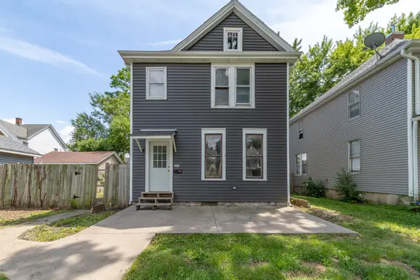709 W 16th Street, Davenport, IA 52804
