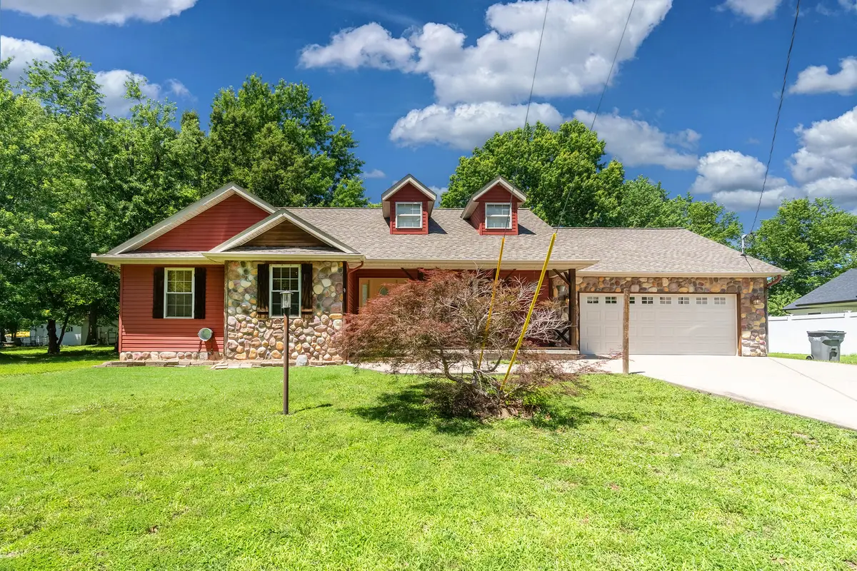 1106 Marion Street, Carterville, IL 62918 - #1