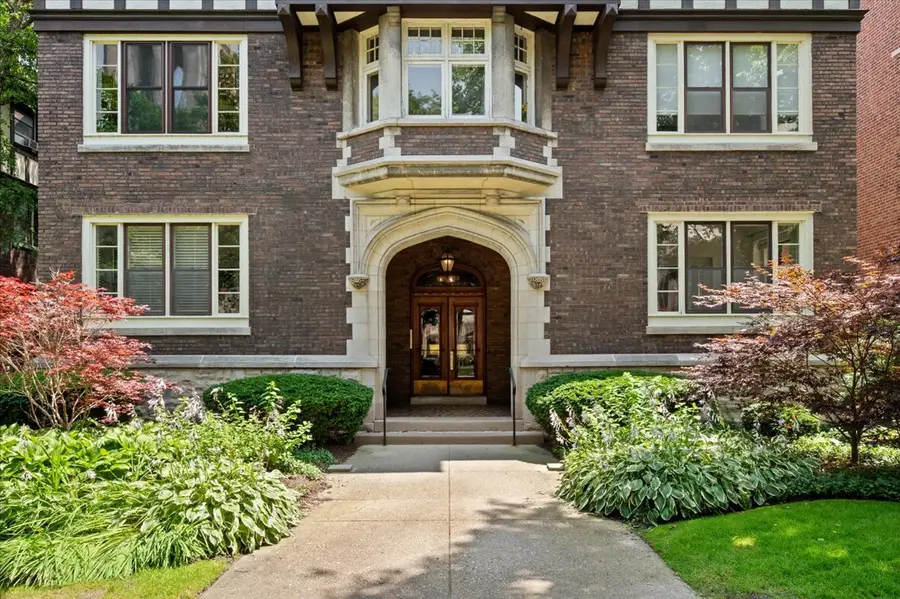 1633 Hinman Avenue #1, Evanston, IL 60201 - #2