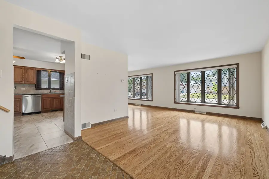 67 Rosewood Lane, Chicago Heights, IL 60411 - #3