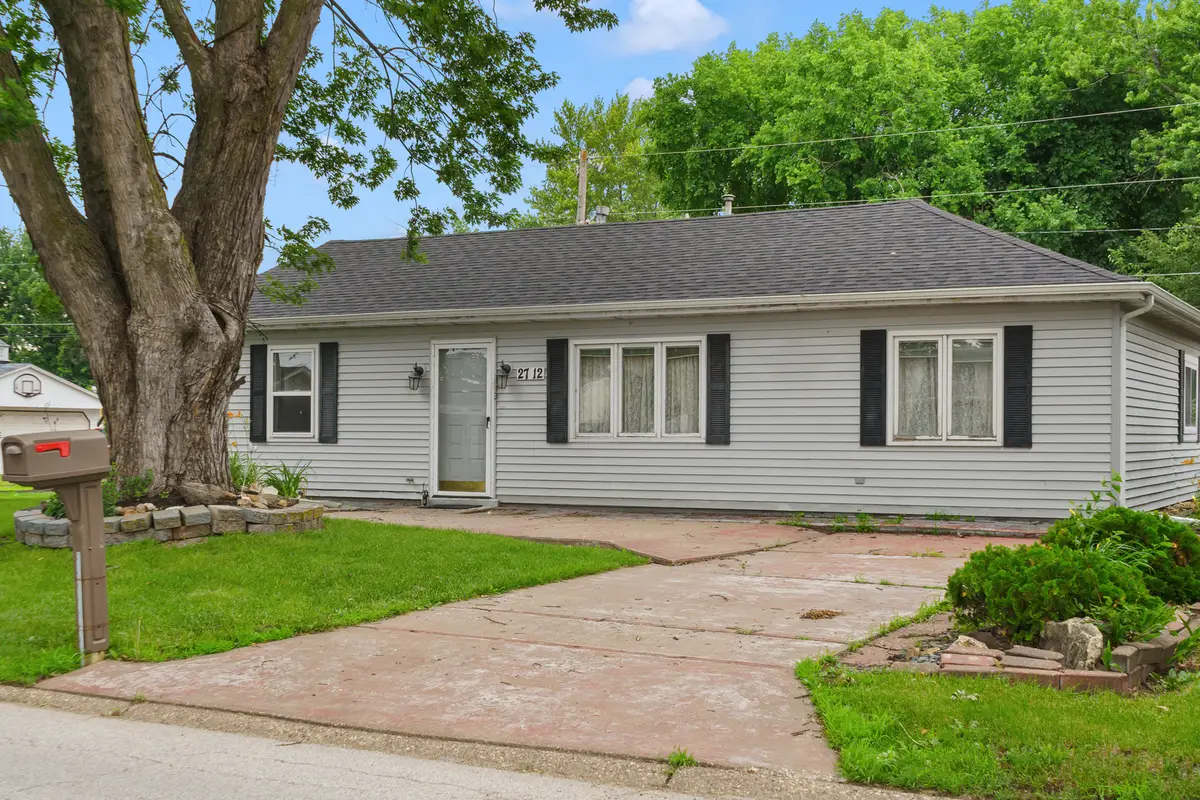 2712 W 67th Street, Davenport, IA 52806 - #1