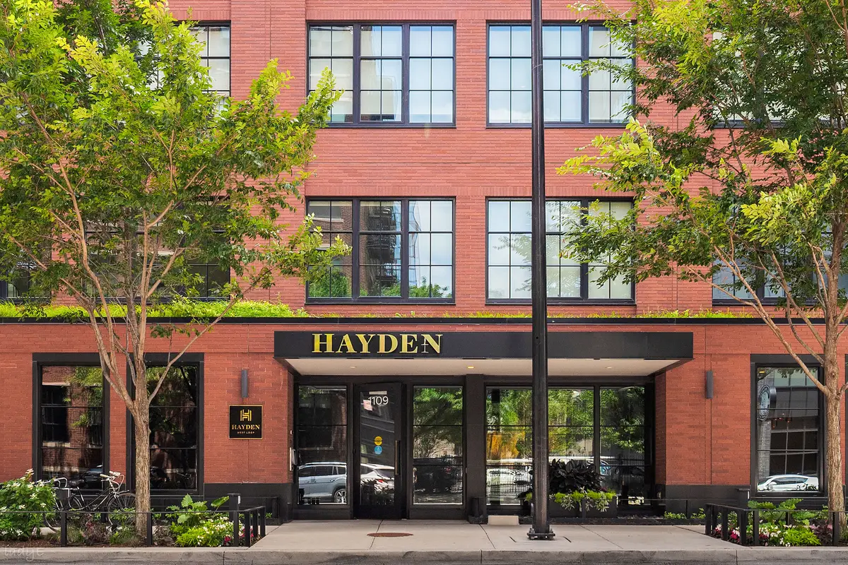 Address Withheld By Seller, Chicago, IL 60607 - #1