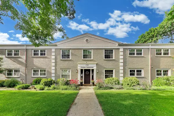1530 E Northwest Highway #2A, Arlington Heights, IL 60004