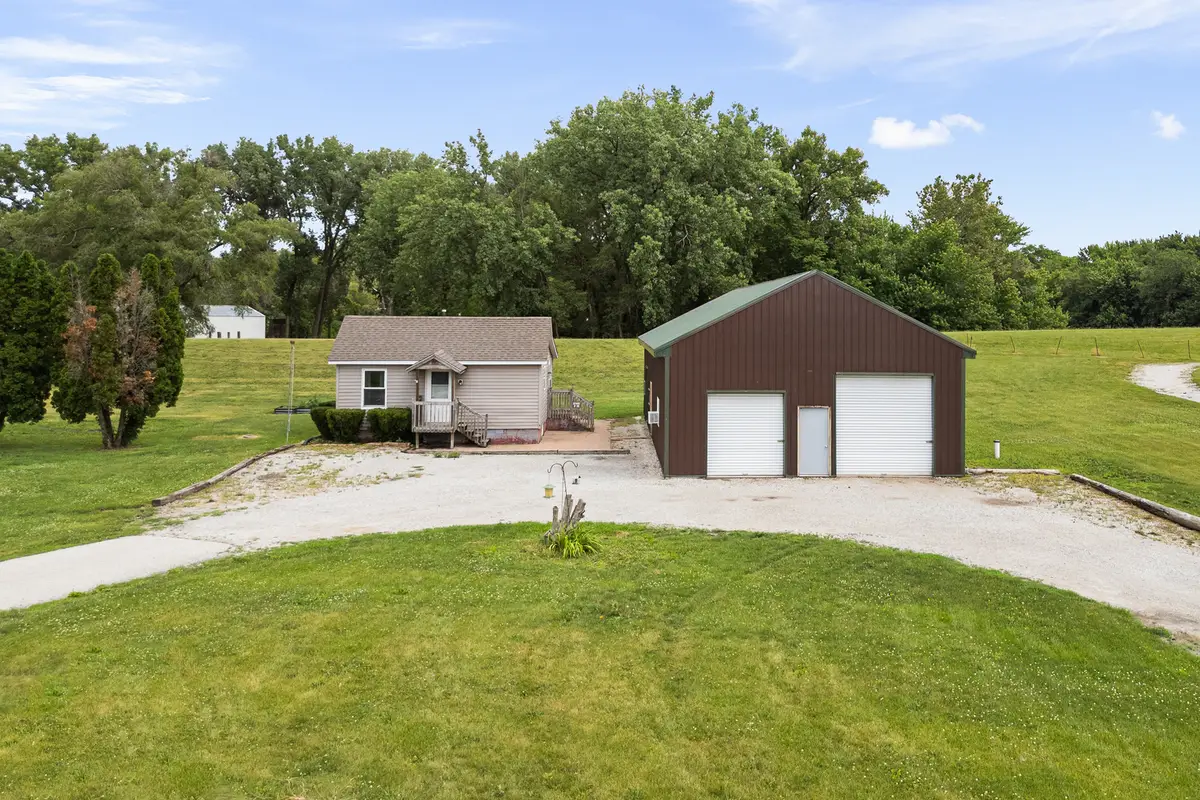 2303 Big Island Parkway, Milan, IL 61264 - #1
