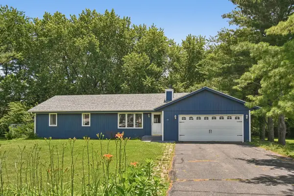 119 London Road, Poplar Grove, IL 61065