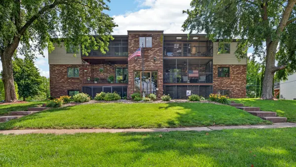 824 Mcgregor Street #12, Bloomington, IL 61701