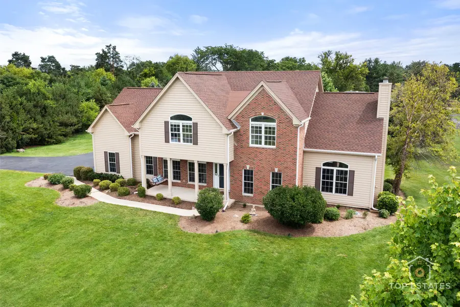 175 Clover Hill Lane, North Barrington, IL 60010 - #2