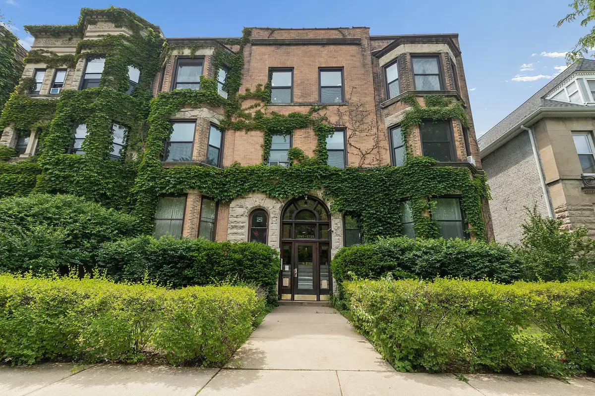 5738-40 S Kenwood Avenue #3, Chicago, IL 60637 - #1