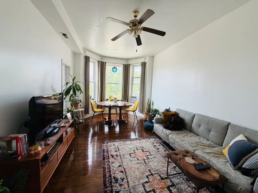 939 W 32nd Street, Chicago, IL 60608 - #3