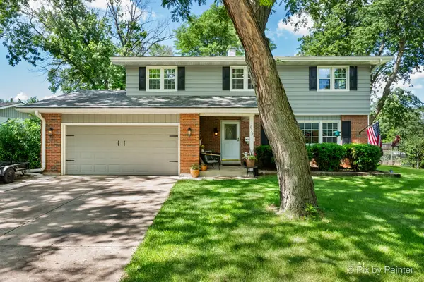 1510 Avalon Court, St. Charles, IL 60174