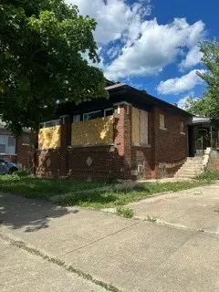 8031 S Euclid Avenue, Chicago, IL 60617