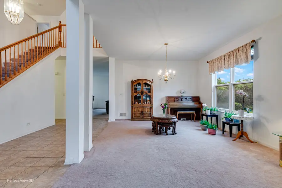 633 Versailles Drives, Bartlett, IL 60103 - #2