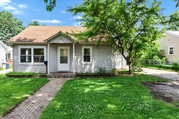 57 Wheeling Avenue, Wheeling, IL 60090