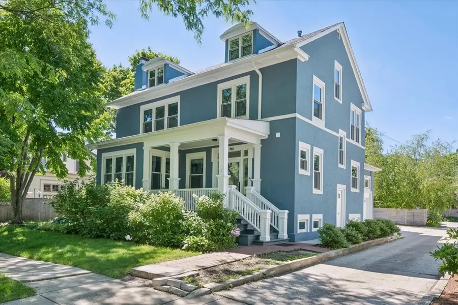 712 Ingleside Place, Evanston, IL 60201 - #2