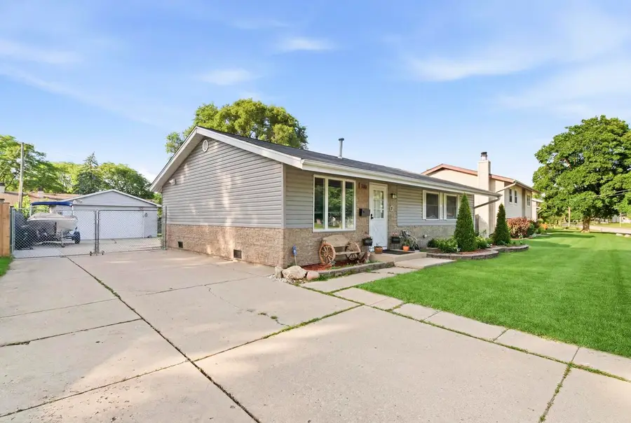 Address Withheld By Seller, Streamwood, IL 60107 - #2