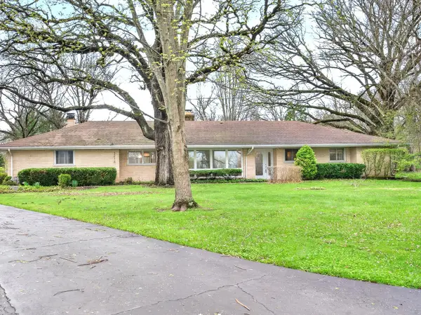 3273 Merrimac Lane, Long Grove, IL 60047