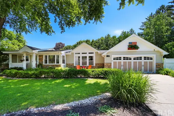 597 Dublin Drive, Mundelein, IL 60060