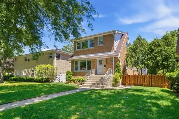 455 S Northwest Highway, Park Ridge, IL 60068