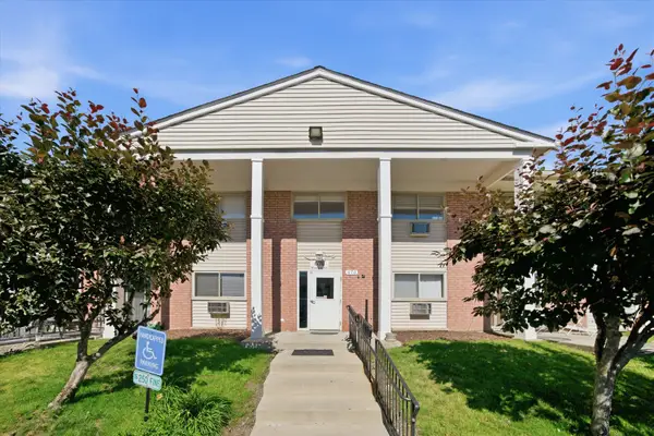 670 Marilyn Avenue #208, Glendale Heights, IL 60139