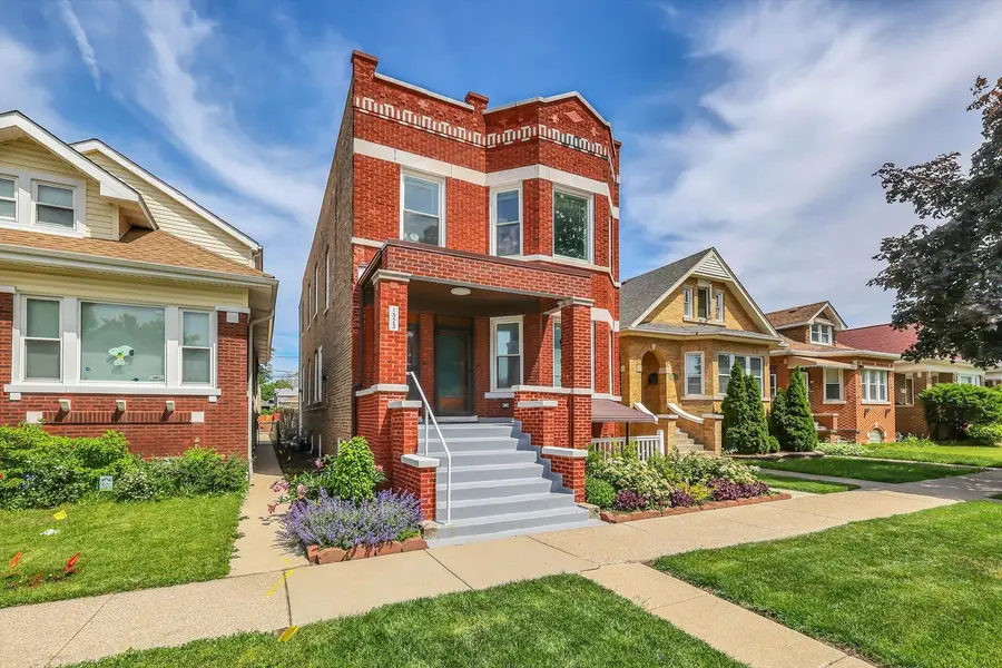 1323 Gunderson Avenue, Berwyn, IL 60402 - #2