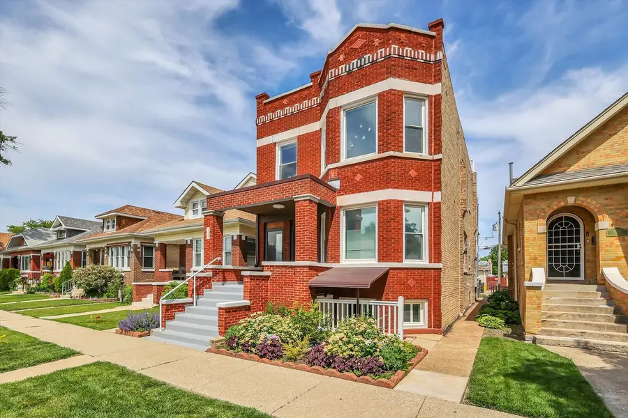 1323 Gunderson Avenue, Berwyn, IL 60402 - #3