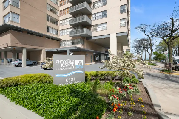 6301 N Sheridan Road #12C, Chicago, IL 60660