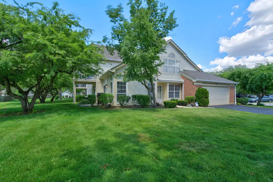354 Ashford Circle #1, Bartlett, IL 60103 - #3