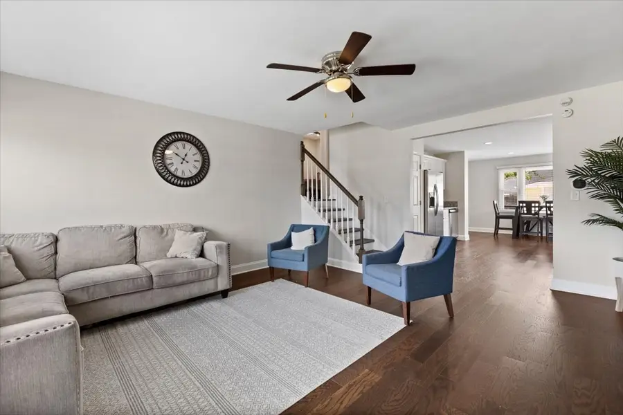 1637 Norfolk Avenue, Westchester, IL 60154 - #3