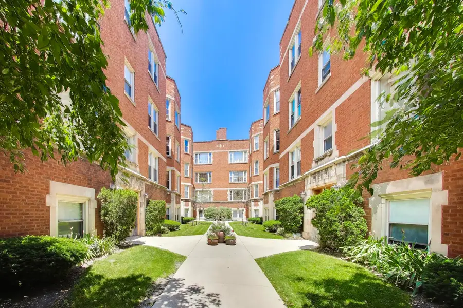 1624 W Columbia Avenue #3N, Chicago, IL 60626 - #2