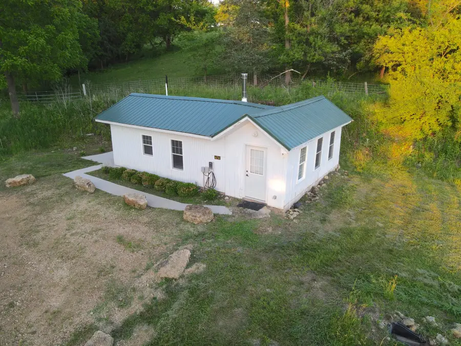 3340 W Longhollow Road, Elizabeth, IL 61028 - #2