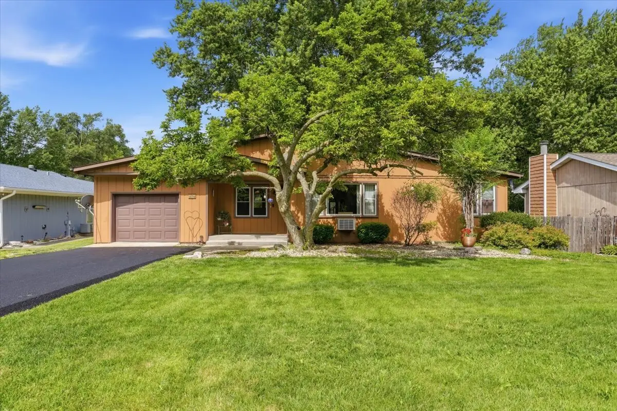 39576 N Petite Pass, Antioch, IL 60002 - #1