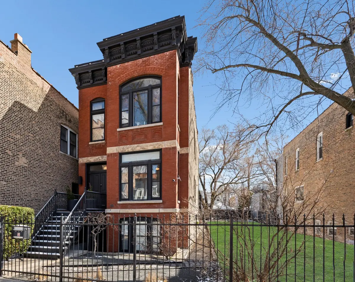 1337 N Oakley Avenue, Chicago, IL 60622 - #1