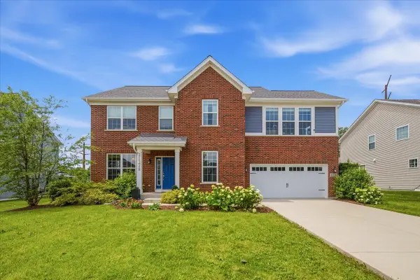 21228 Coventry Circle, Shorewood, IL 60404