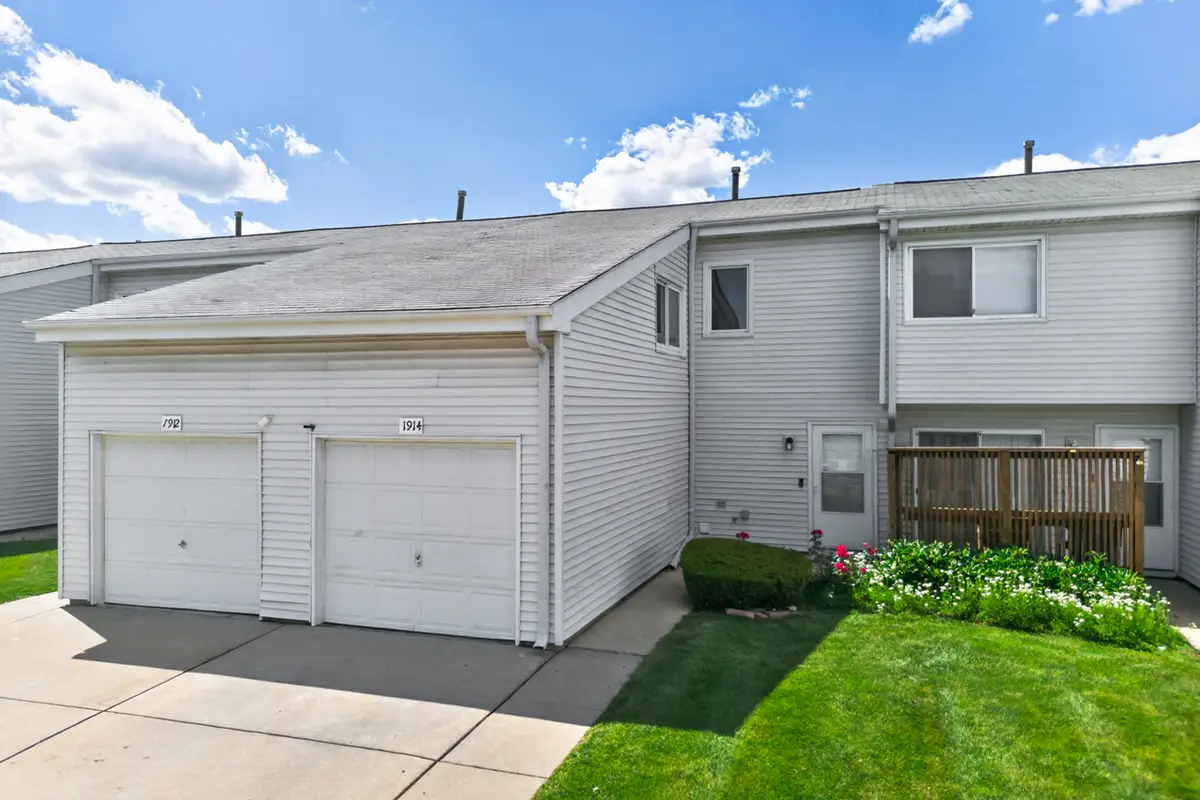 1914 N Alpine Drive, Glendale Heights, IL 60139 - #1