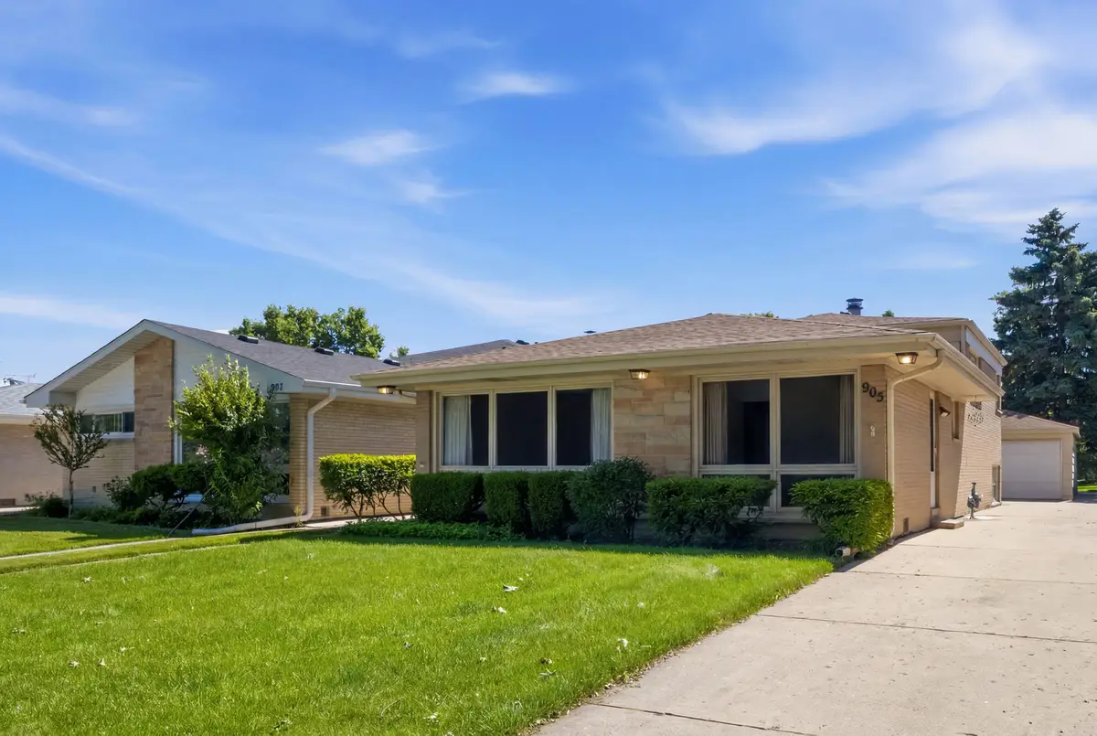 905 Long Road, Glenview, IL 60025 - #1