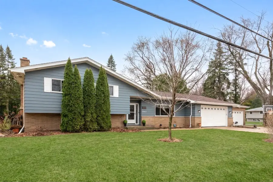 28W075 Aurora Avenue, Naperville, IL 60540 - #2