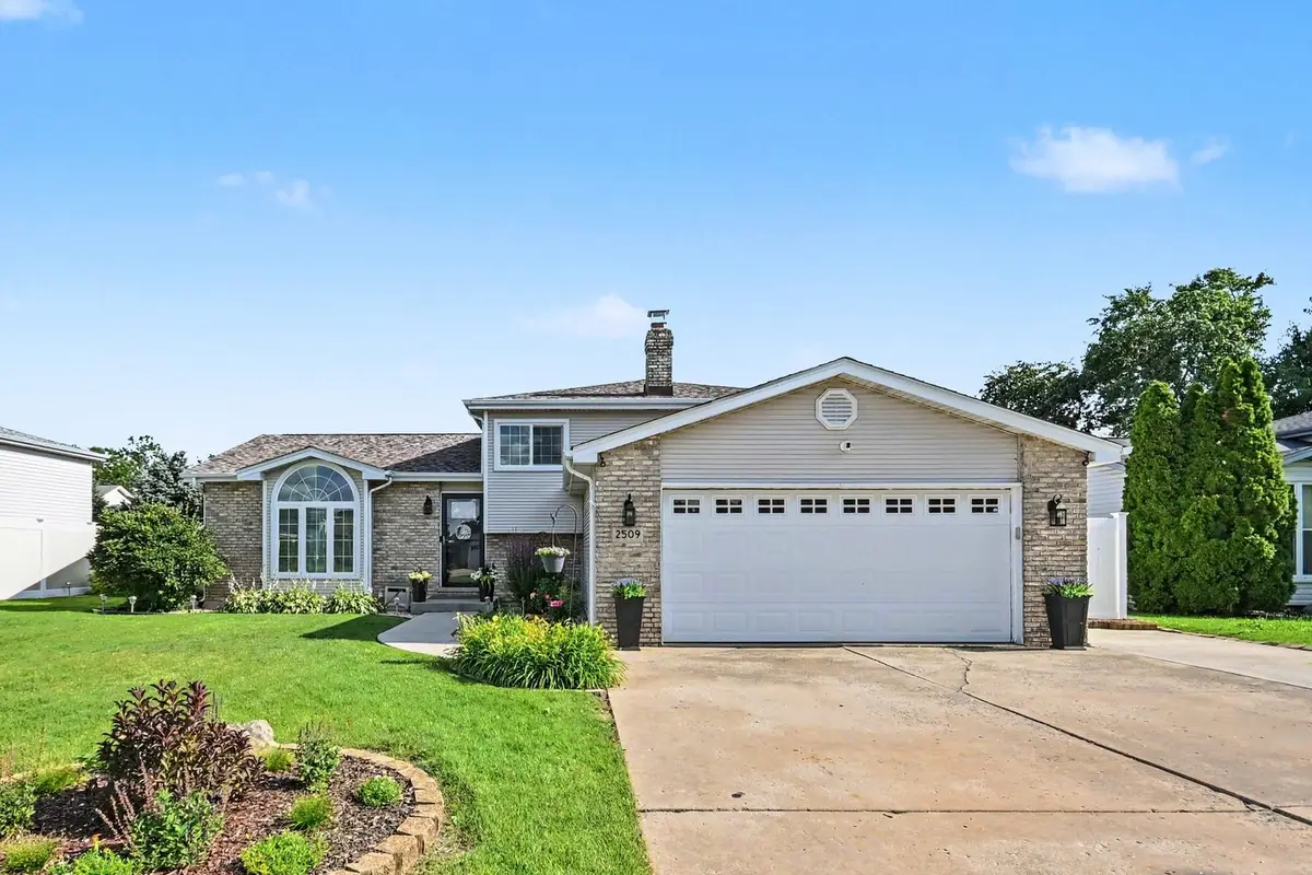 2509 Waterford Drive, Crest Hill, IL 60403 - #1