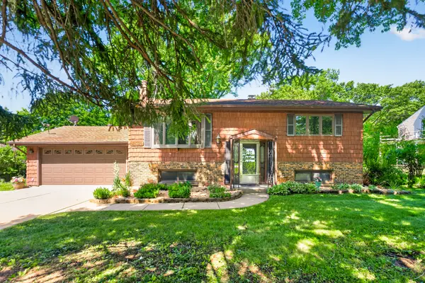 4N326 Wiant Road, West Chicago, IL 60185