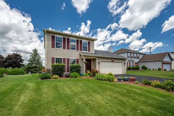 299 Clarendon Lane, Bolingbrook, IL 60440