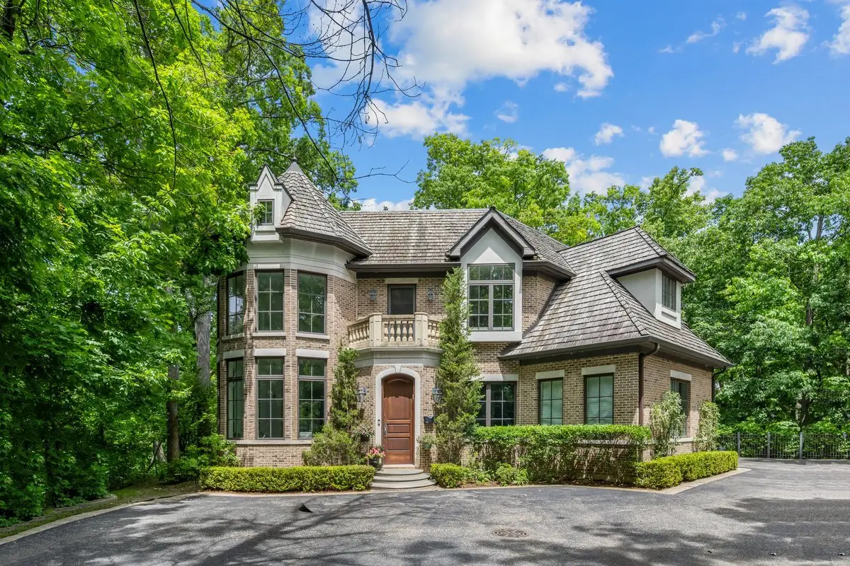 2390 Woodpath Lane, Highland Park, IL 60035 - #1