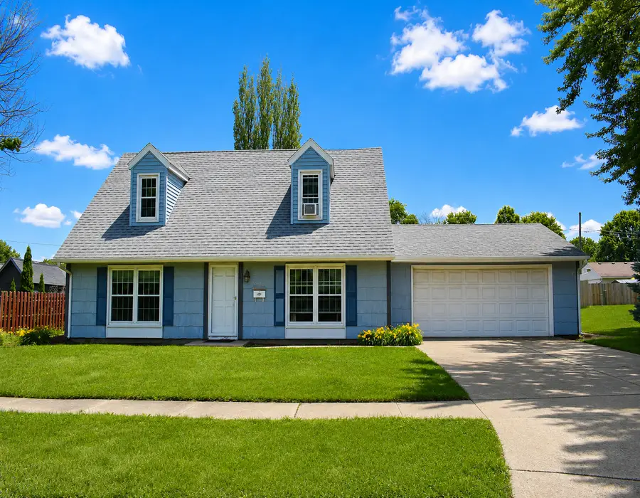 2218 12th Avenue, Sterling, IL 61081 - #1